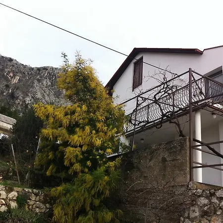 Apartment Rake Omiš