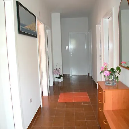 Apartment Rake Omiš